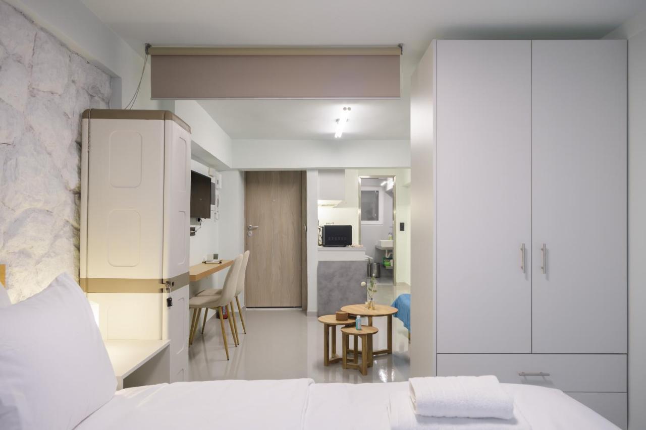 Fully Renovated Underground Flat In Pagrati Apartment Athens Ngoại thất bức ảnh