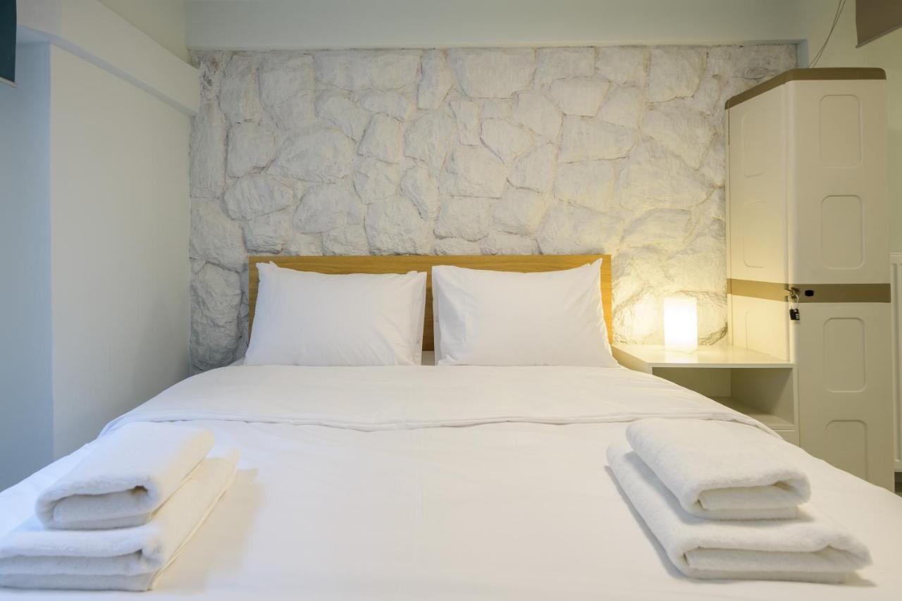 Fully Renovated Underground Flat In Pagrati Apartment Athens Ngoại thất bức ảnh