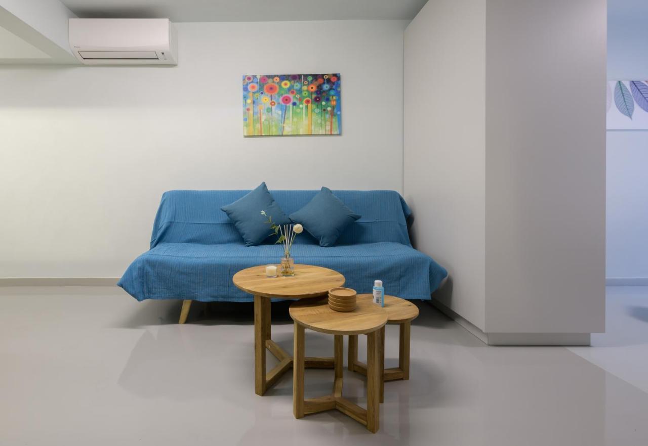 Fully Renovated Underground Flat In Pagrati Apartment Athens Ngoại thất bức ảnh